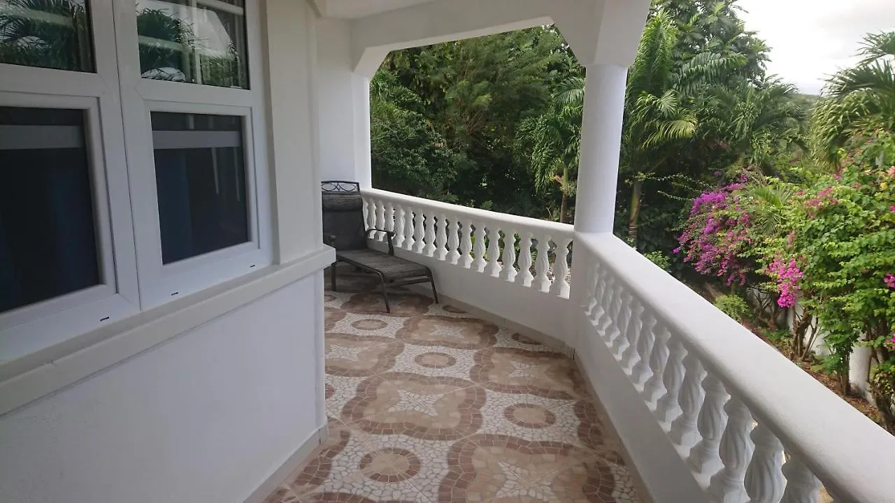 Classique International In Dominica Marigot 0*,